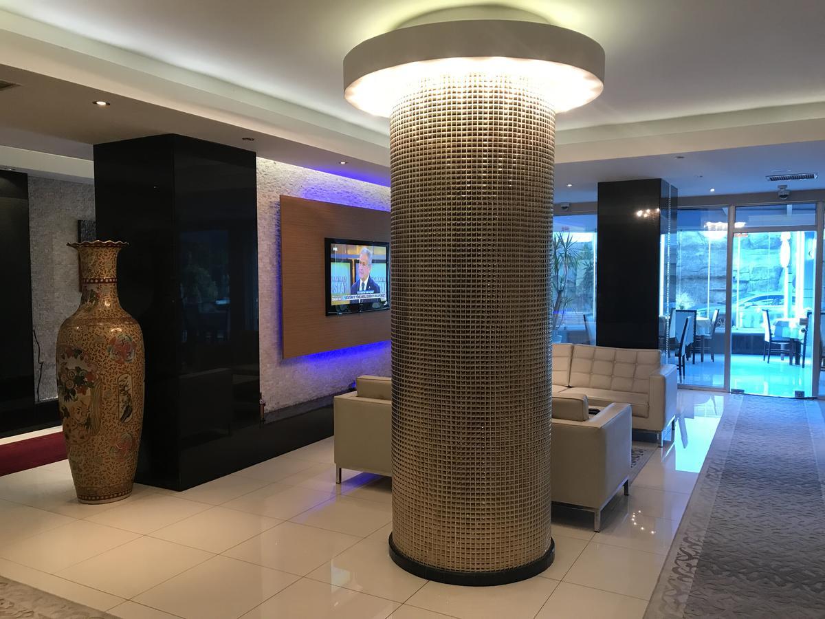 Pen Hotel Istambul Exterior foto