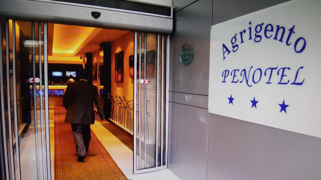 Pen Hotel Istambul Exterior foto